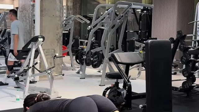 那些互联网上骂我的 线下见到我都只会叫妈妈