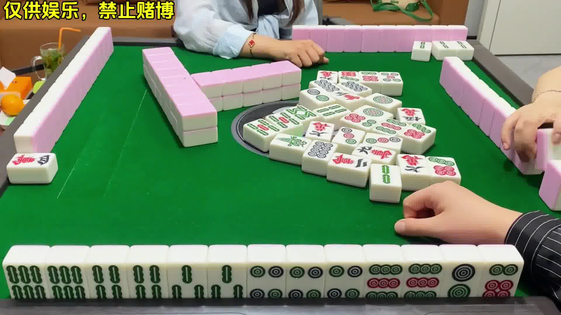 成麻换三张 四川麻将：忍住就是技术。。合川有不有一起玩的小伙伴