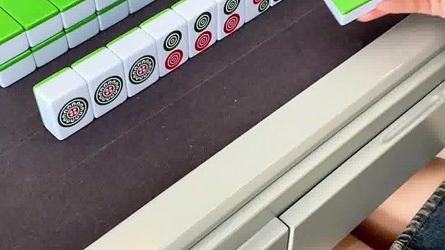 胡牌的姿势一定要帅！