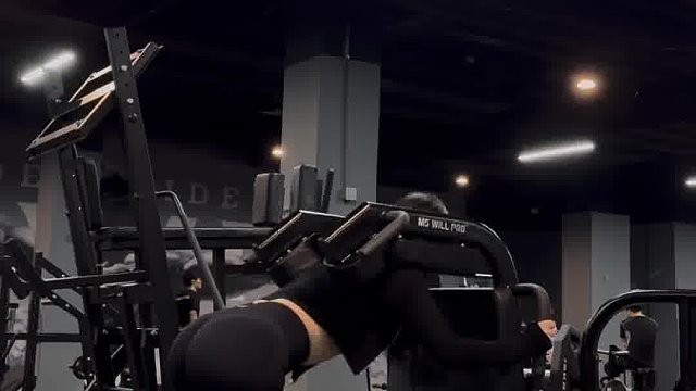 什么吃苦耐劳 练完就吃麦当劳