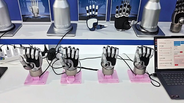 机器人测评中心