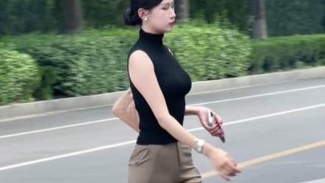 走路还是太权威了