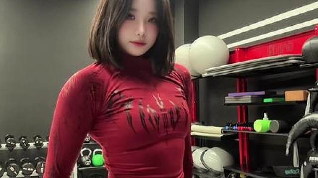 很内向，想你了不敢说，一直想