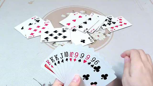 背靠大山，上压力？