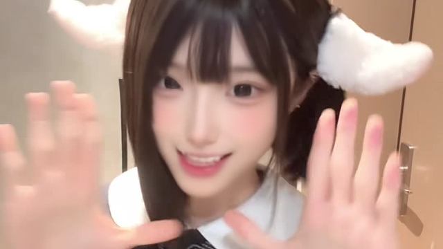 什么都是假的 只有我的虎牙是真的