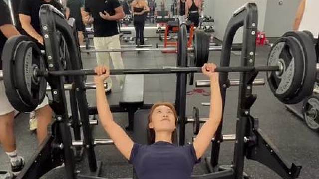 推胸80kg什么实力