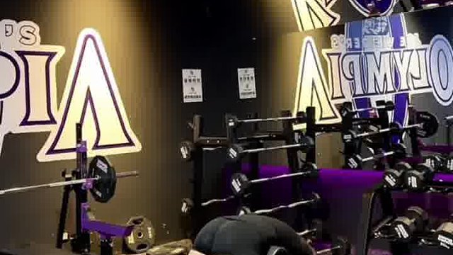 第一次直观感受股四外翻 深蹲没白蹲