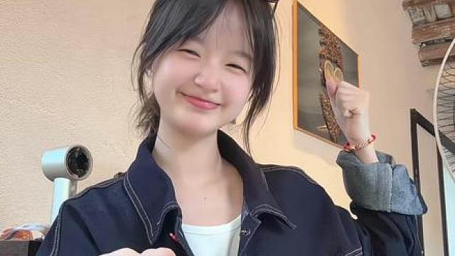 国庆你们都去玩了 只有我在家喝茶