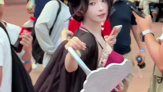 看八戒也是风韵犹存