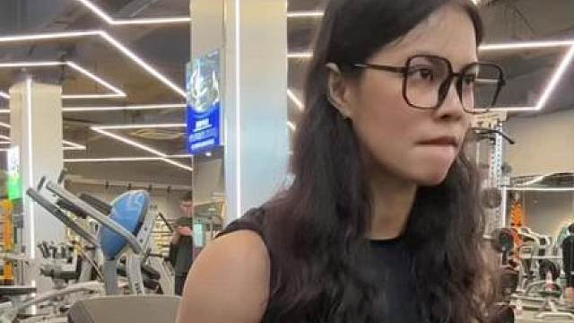 上斜试试20的压迫感，果然很压…