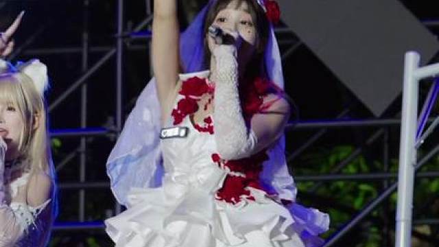 沃利贝音怎么穿了调香师的衣服