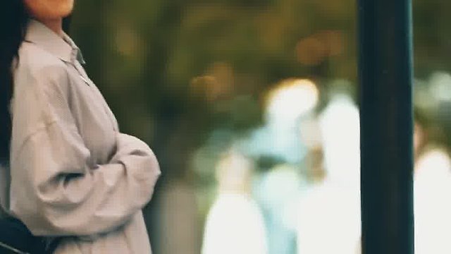 心若琉璃 剔透如初 笑似晚风 掠过即永恒…