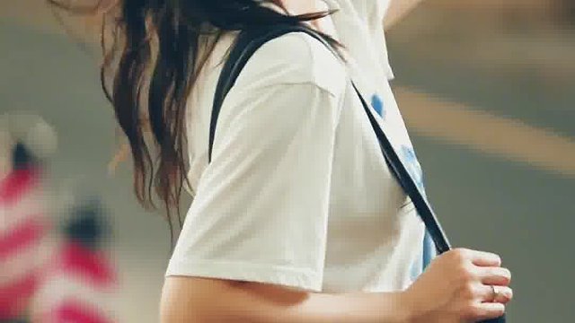 静守安然淡墨红尘，烟火谋生间且停且望且随风…