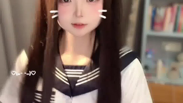 作为县城里唯一一个听djosama的人 我的眼里总透露出同龄人看不出的忧郁