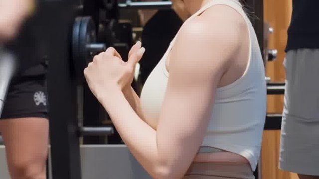 你们的宝藏女孩来了！