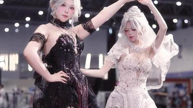 谁定制的双女主