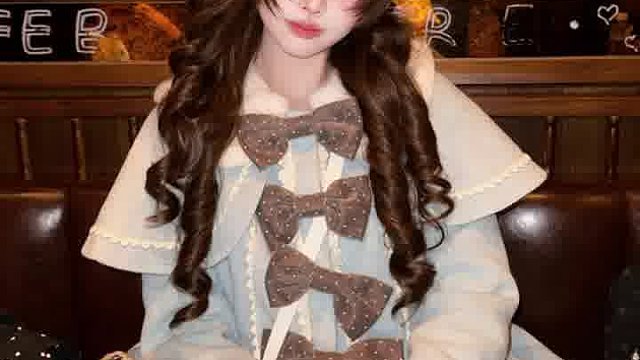 可不可以借着天气冷的理由靠近你