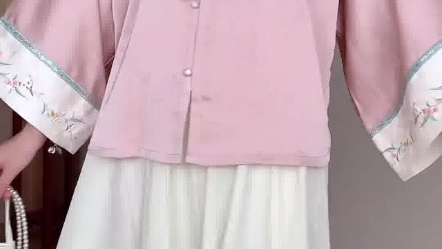 9清汉女元素的现代日常打扮