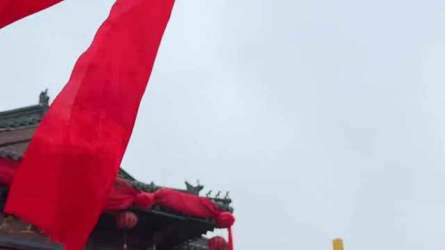 “不、不小心接到了”