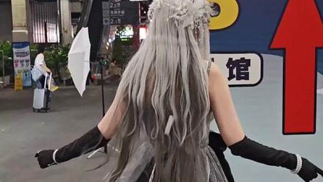 cpsp被排队集邮的银礼服拉普