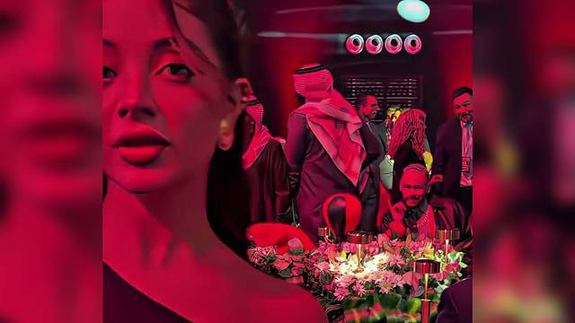 当足球巨星闯入普通人的镜头，会发生什么？