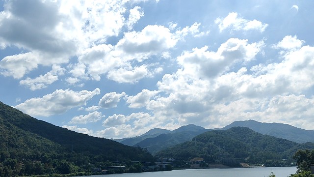 ᴿᴬᴵᴺᴮᴼᵂ