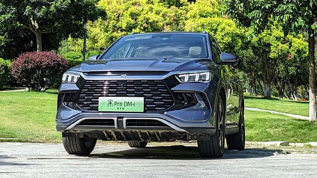 比亚迪巴西年内月销首次破万，9月份销量了10024台，今年1到9月累计销量了77198台。