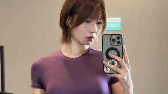 装 b 的时候最不嫌累了