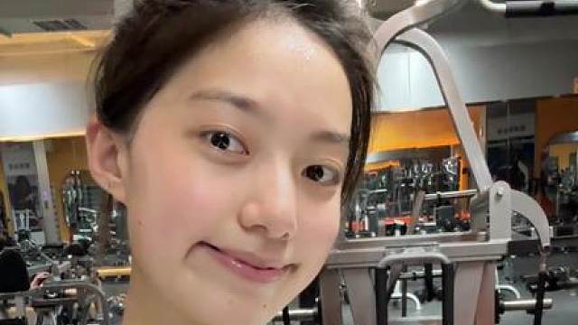 对不起 跟你说今天不练了 但是还是偷偷去了