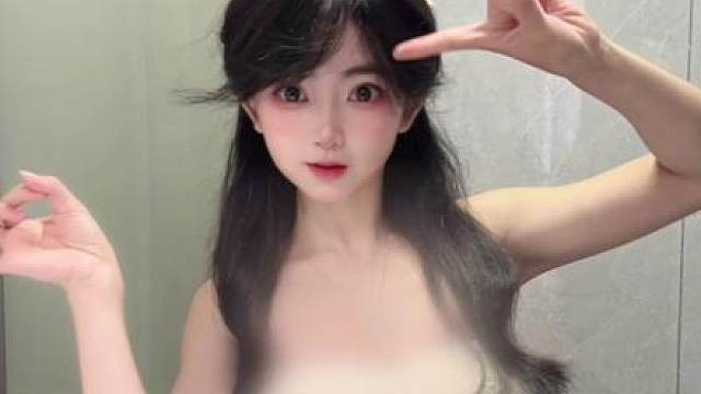 我能嘤嘤嘤，也能冷冰冰(ㅍ_ㅍ) 但数星星不行，北方的天台太冷