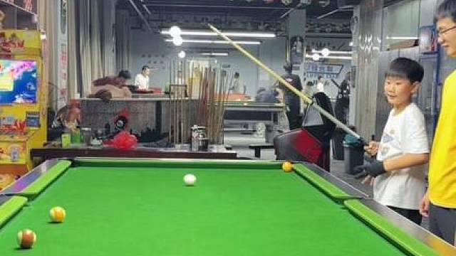 有人打台球吗？来 PK 一下