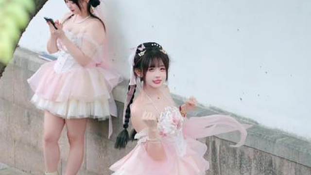 和闺蜜跳这个简单小舞蹈！