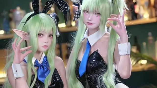 老师样子一直这样盯着好恶心..不会是萝莉控吧？