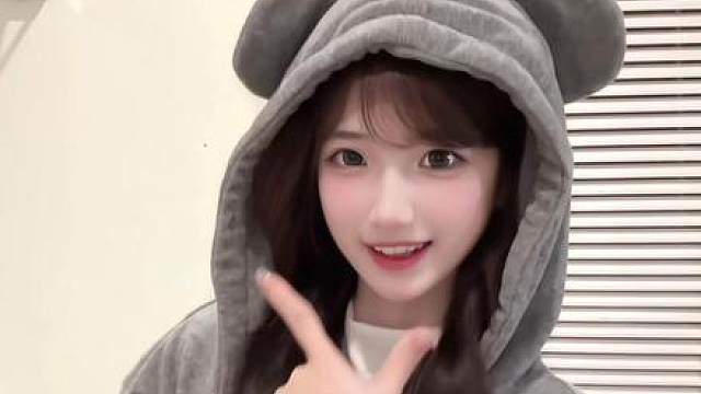 我能嘤嘤嘤也能冷冰冰