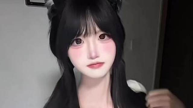 我能嘤嘤嘤也能冷冰冰