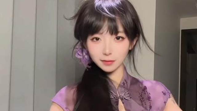 你抚琵琶奏琴弦