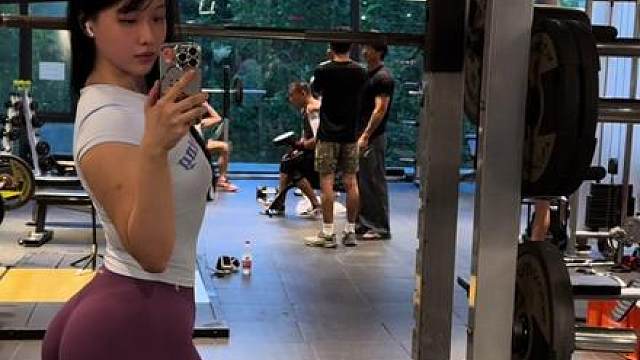 165kg臀推叫醒屁股