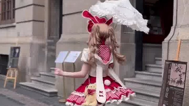 糟糕^^这下真成小蛋糕了