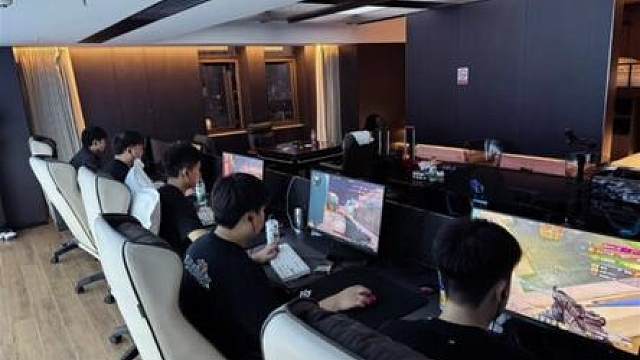 到重庆啦 努力练枪，比赛加油！