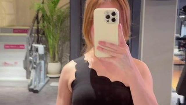 很内向 在健身房不敢健身只敢拍照