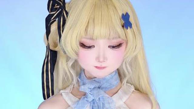 嗯？拿我的鞋送你的小女朋友是吧？