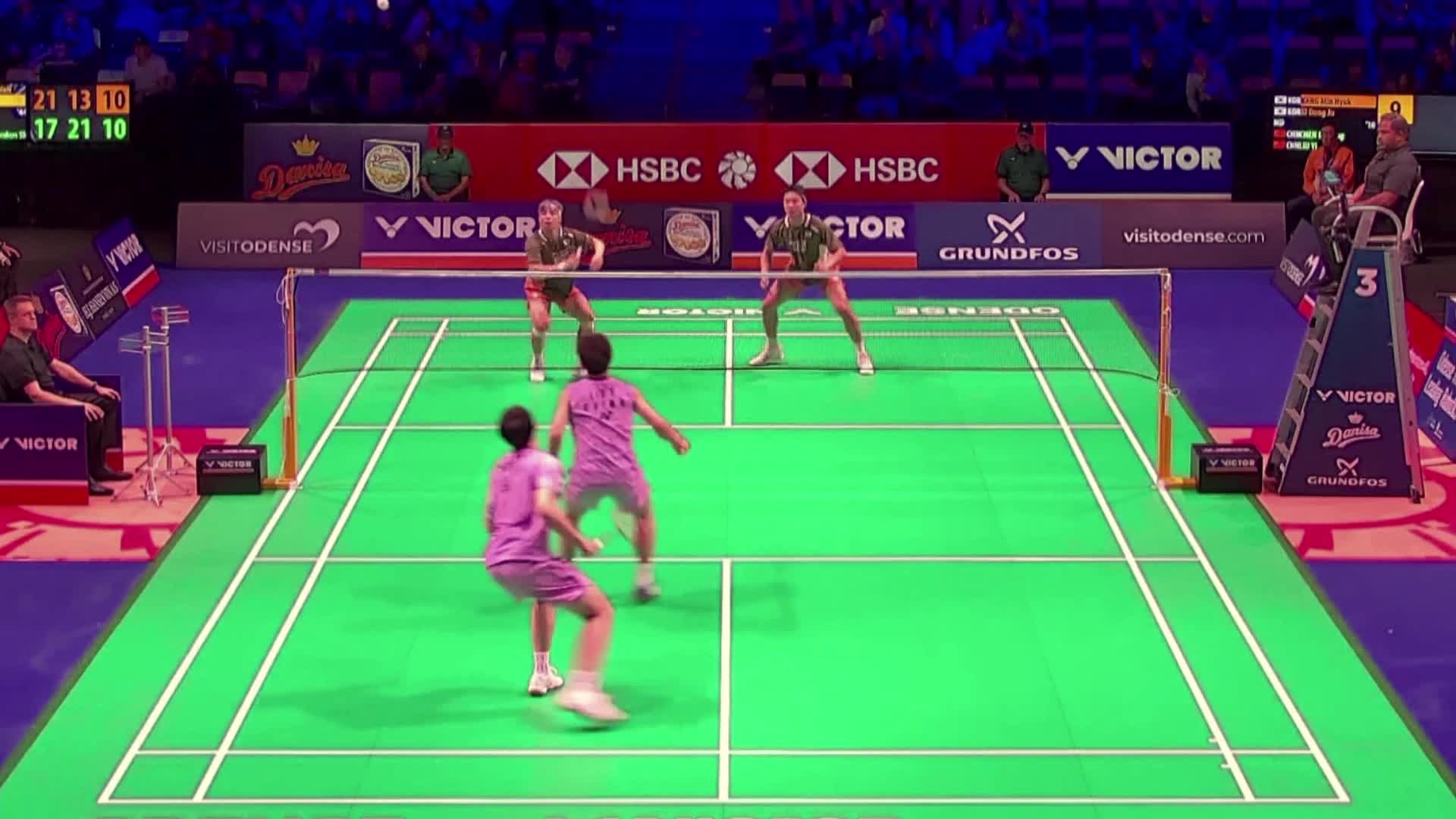 一百分进入状态较快，掌握节奏轻松拿下首局