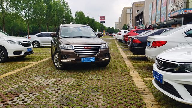 安全开车入库技巧