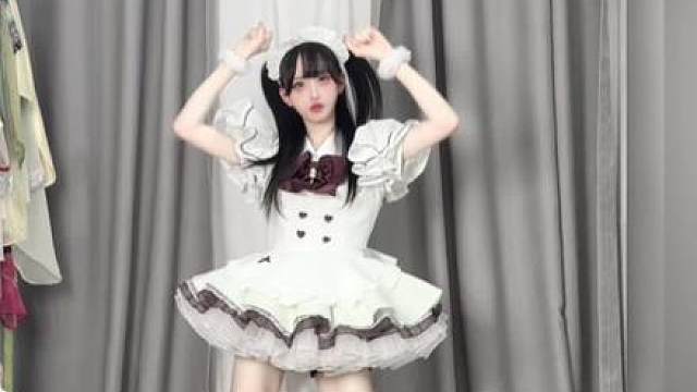 来跳这个简单又萌的宅舞