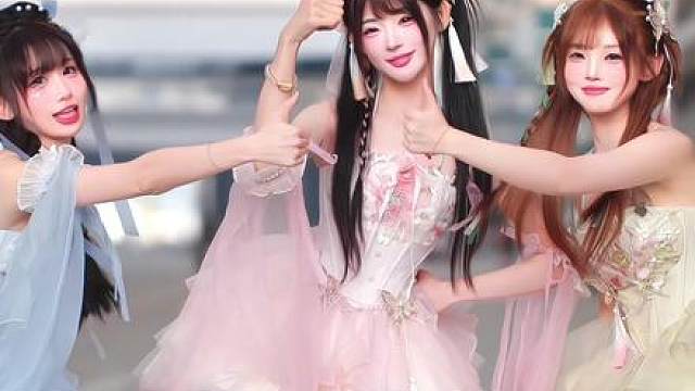 在漫展外来一段火机摇