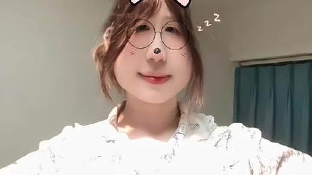 你看起来很好吃欸