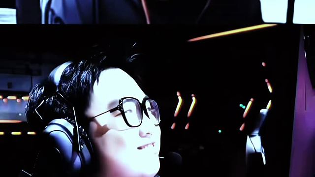 蛋总最近怎么浓妆艳抹的