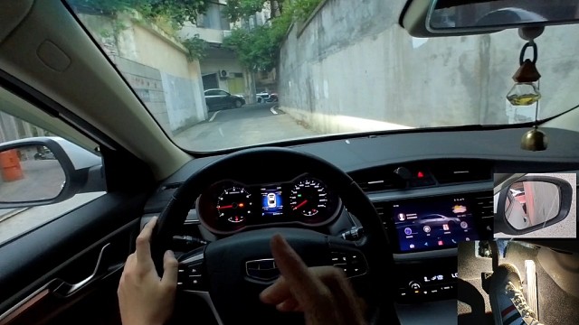 【学车】新手养成这几个开车好习惯，远离事故，安心学车。