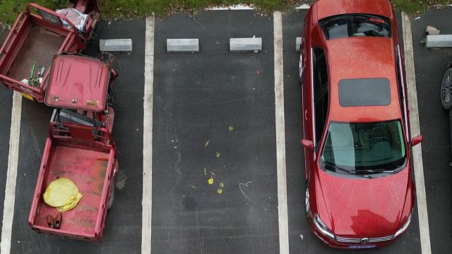 后视镜+点位双参照：倒车入库零失误技巧#驾驶技巧 #每天一个用车知识