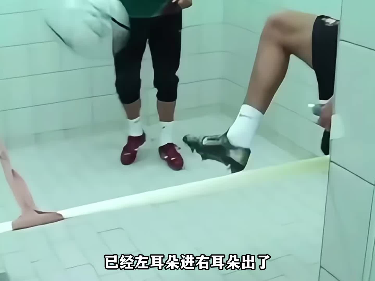 没想到小小罗当时竟这么受欢迎！